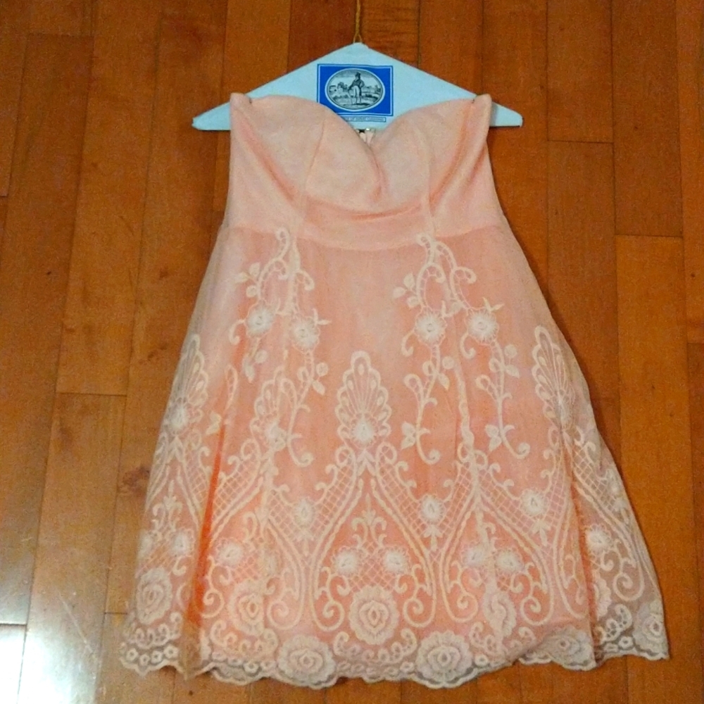 Modcloth pink lace dress